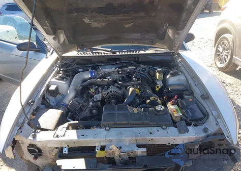 2003 Ford Mustang Gt z USA, uszkodzony, nr VIN 1FAFP42XX3F453718